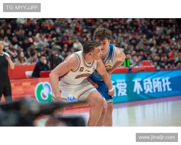 上海篮球队节奏变革引发热议球迷期待新赛季精彩表现