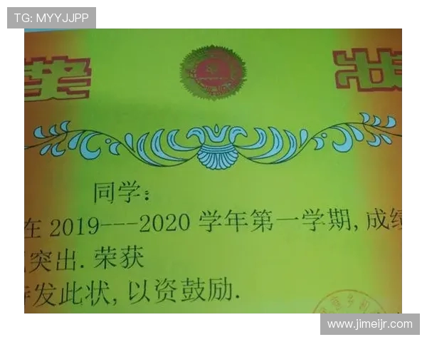 张静畅谈足球生涯与成长历程的深刻反思与展望 张静畅谈足球生涯与成长历程的深刻反思与展望