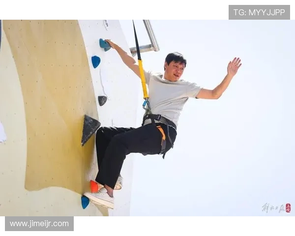 武汉攀岩队在滑板精英赛中以75分稳居积分榜首位