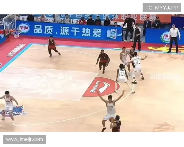 CBA山东对阵深圳精彩视频直播全程回顾与赛后分析