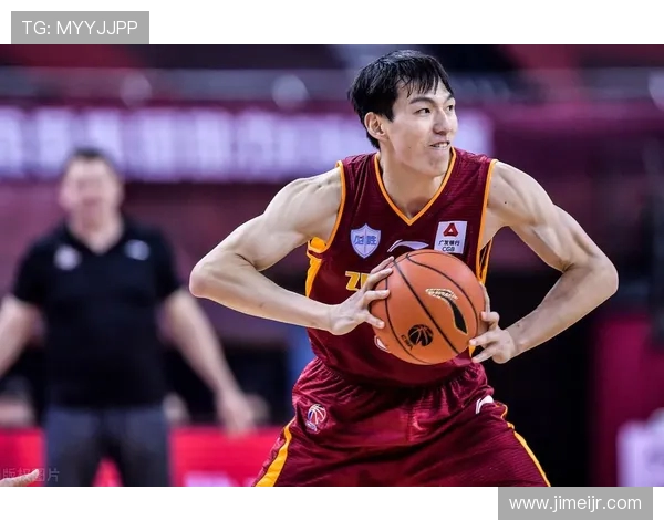 重庆滑板队进攻策略分析与防守漏洞探讨